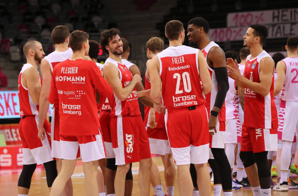 让球迷真正 让球迷真正