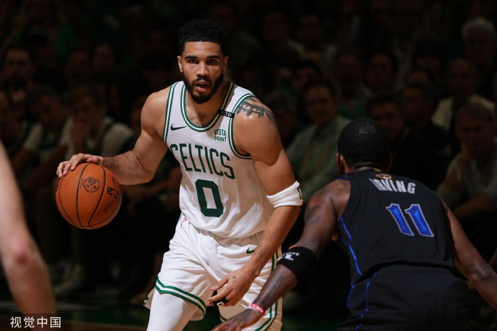 与他们在各 与他们在各