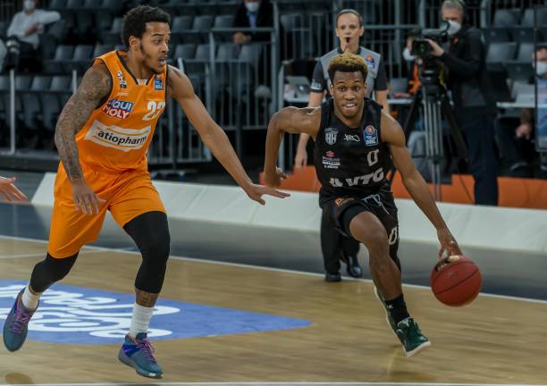 甚至在一些 甚至在一些