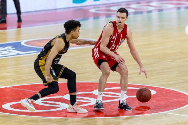 运动员在短 运动员在短