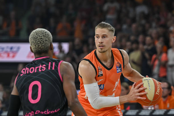 在一场备受 在一场备受