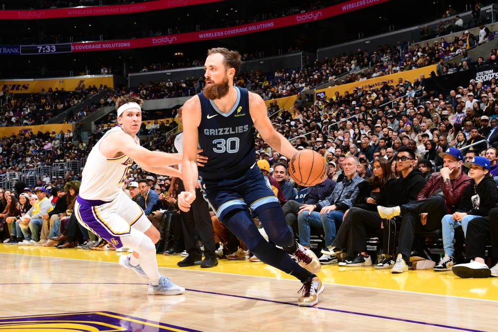 这位充满希 这位充满希